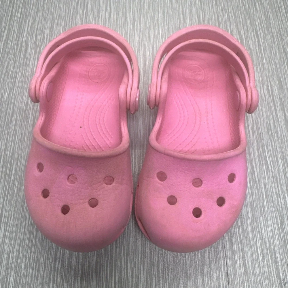 Crocs Kids Pink Clogs Slip On Sandals Shoes Size 8‎ Toddler Comfort Foam